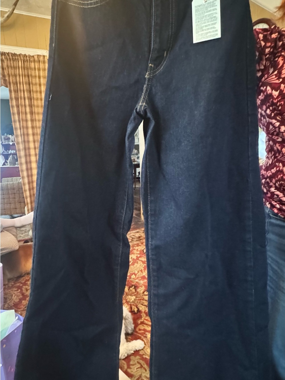 Classic Women's Dark Blue wide Straight-Leg Jeans